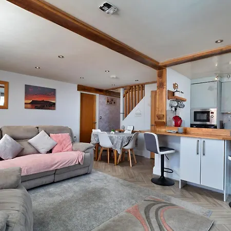 בית נופש Finest Retreats - Abbeyview