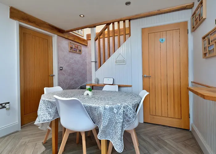 Finest Retreats - Abbeyview *